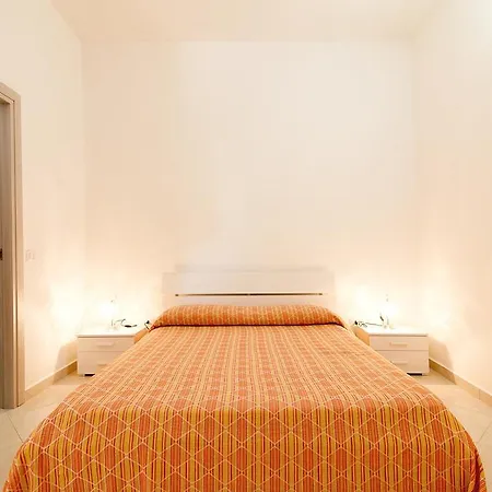 Beethoven Small Studio Porto Cesareo